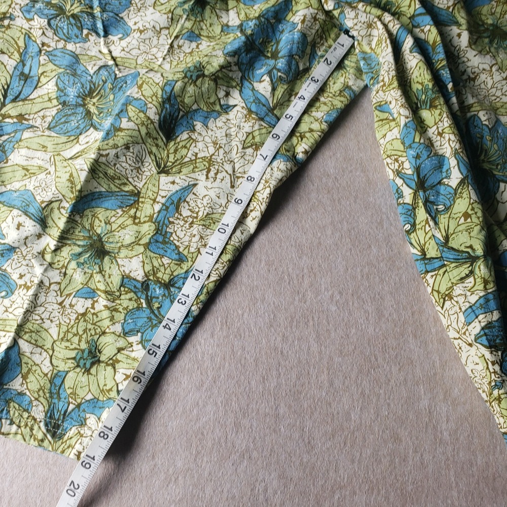 CM Shapes Gauzy Capri Pant Sz 1X Lily Print Vacation Beach‎ Boho Hippie Artsy - Picture 7 of 8